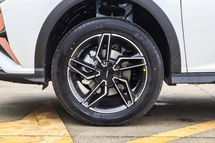 Dongfeng Yixuan GS