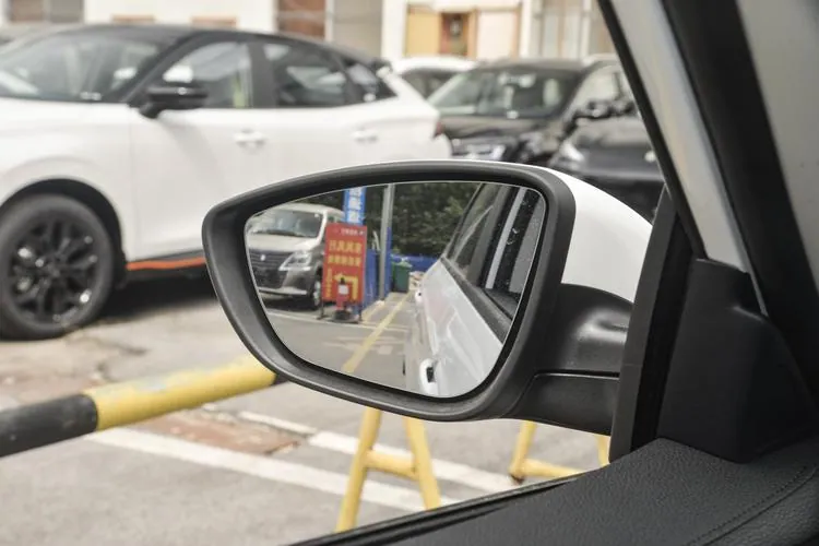 Forthing S60 EV