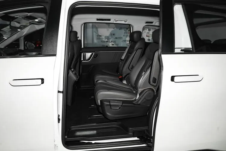 Maxus MIFA 7 PHEV